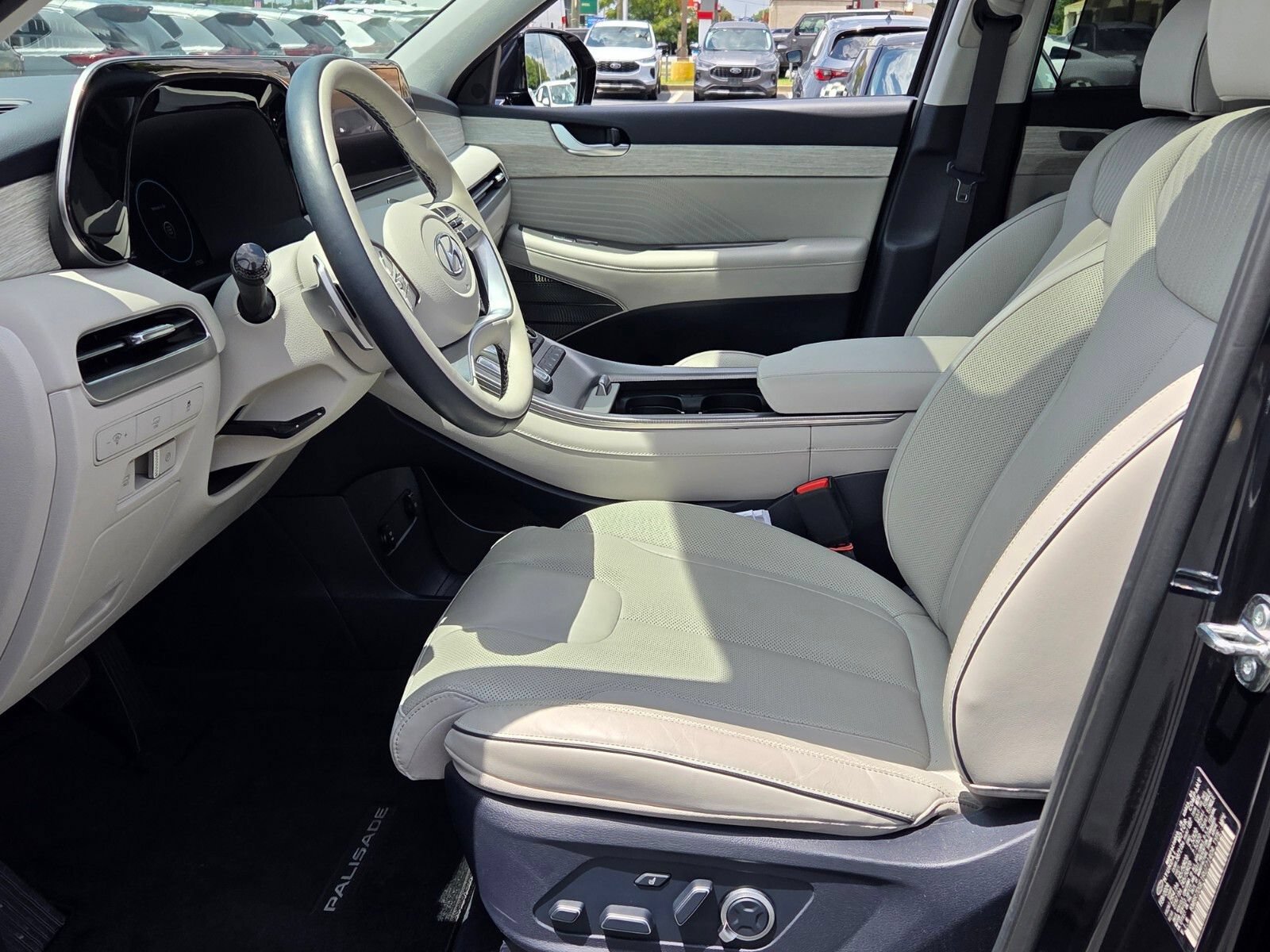 Used 2024 Hyundai Palisade Calligraphy AWD/4WD image 5