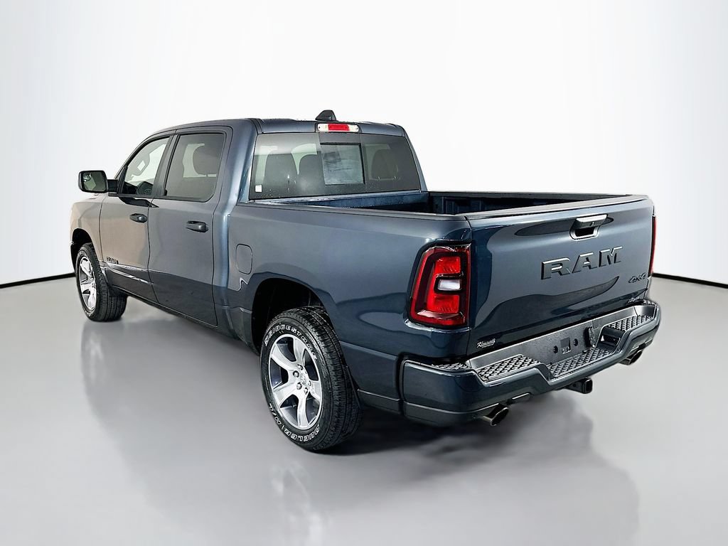 New 2026 RAM 1500 Express AWD/4WD image 5