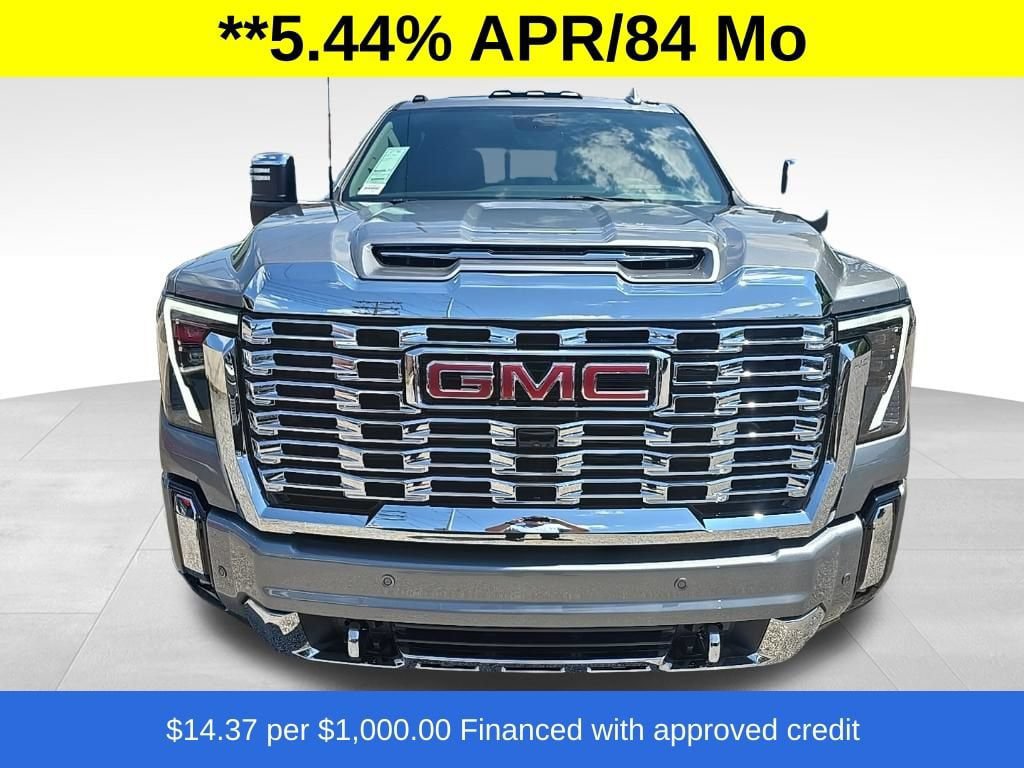 New 2026 GMC Sierra 3500 Denali w/ Denali Reserve Package AWD/4WD image 2