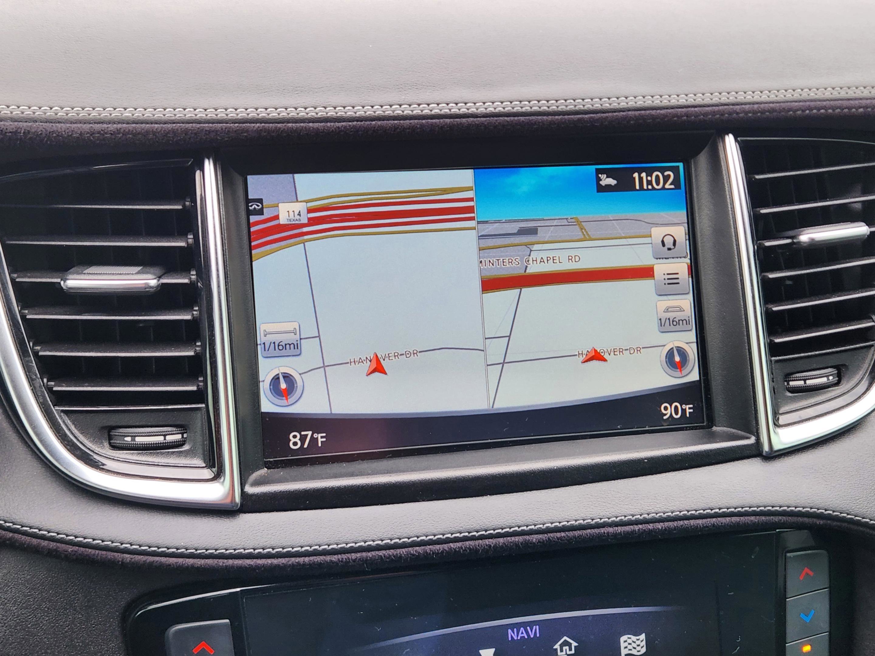 Used 2019 INFINITI QX50 Essential w/ Sensory Package FWD image 9