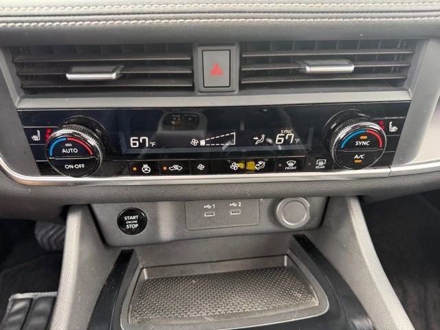 Used 2024 Nissan Rogue SV w/ SV Premium Package AWD/4WD image 22