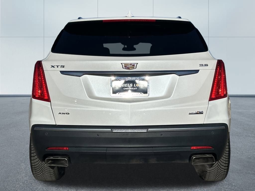 Used 2019 Cadillac XT5 Luxury image 4