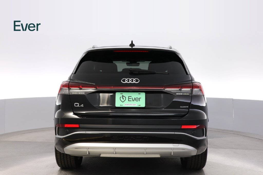 Used 2024 Audi Q4 e-tron Premium Plus w/ Premium Plus AWD/4WD image 15
