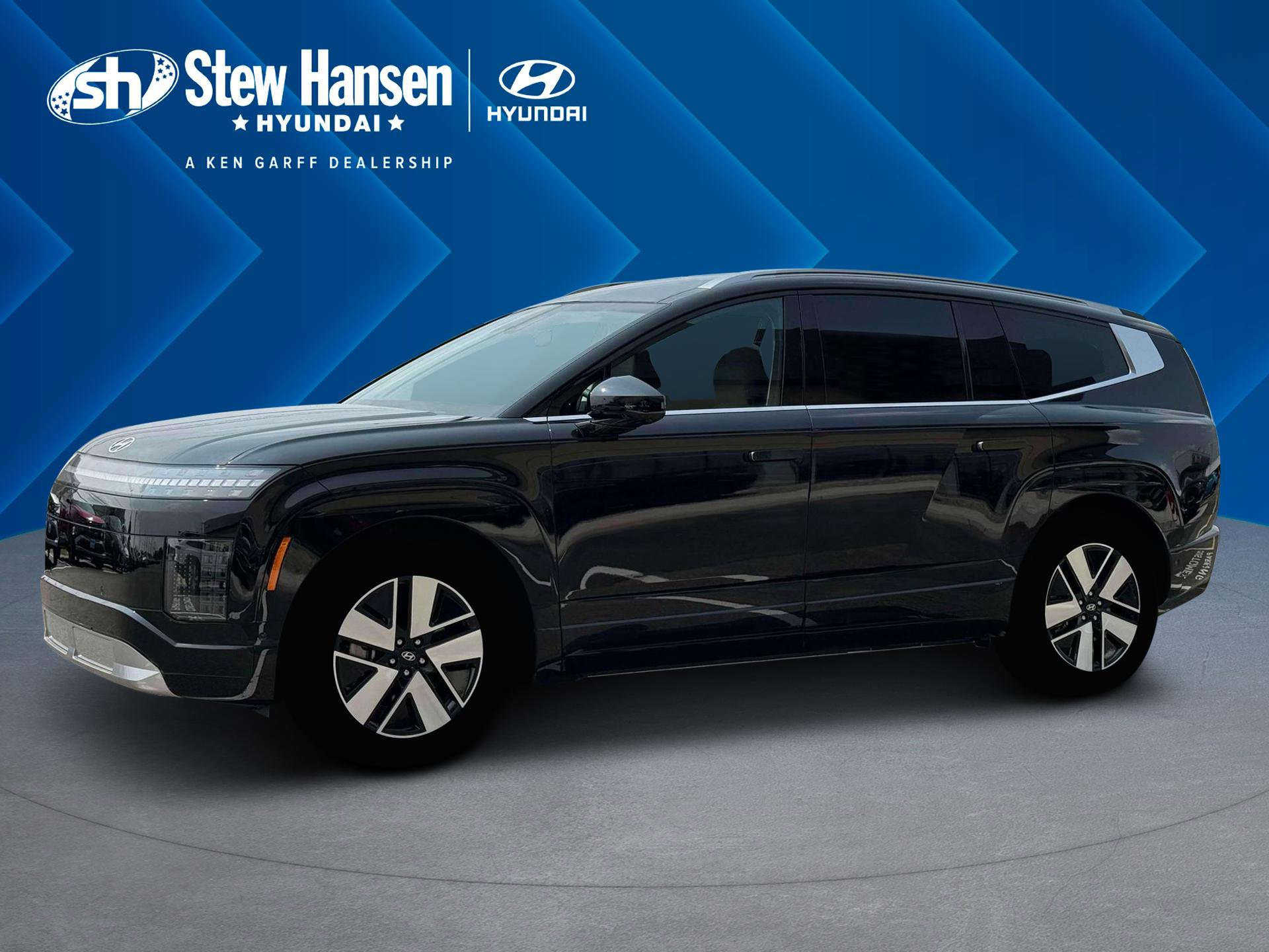 New 2026 Hyundai Ioniq 9 SEL image 2