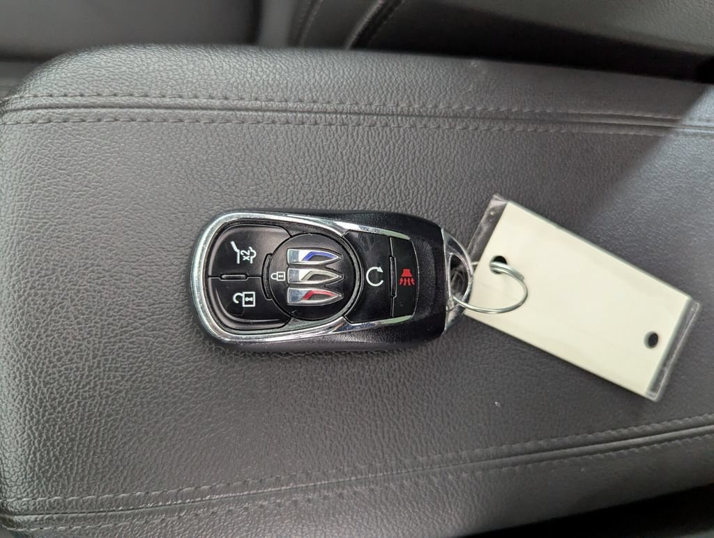 Used 2024 Buick Encore GX Sport Touring w/ Experience Buick Package FWD image 25