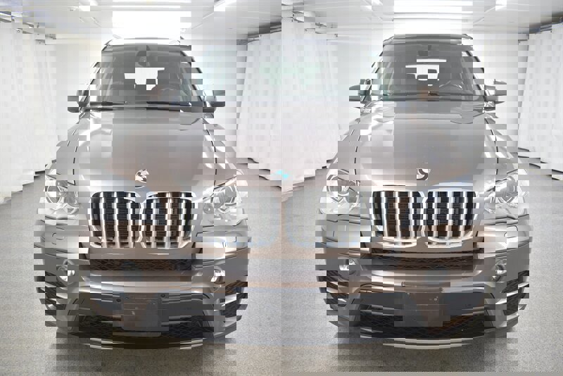 Used 2013 BMW X5 xDrive35i image 2
