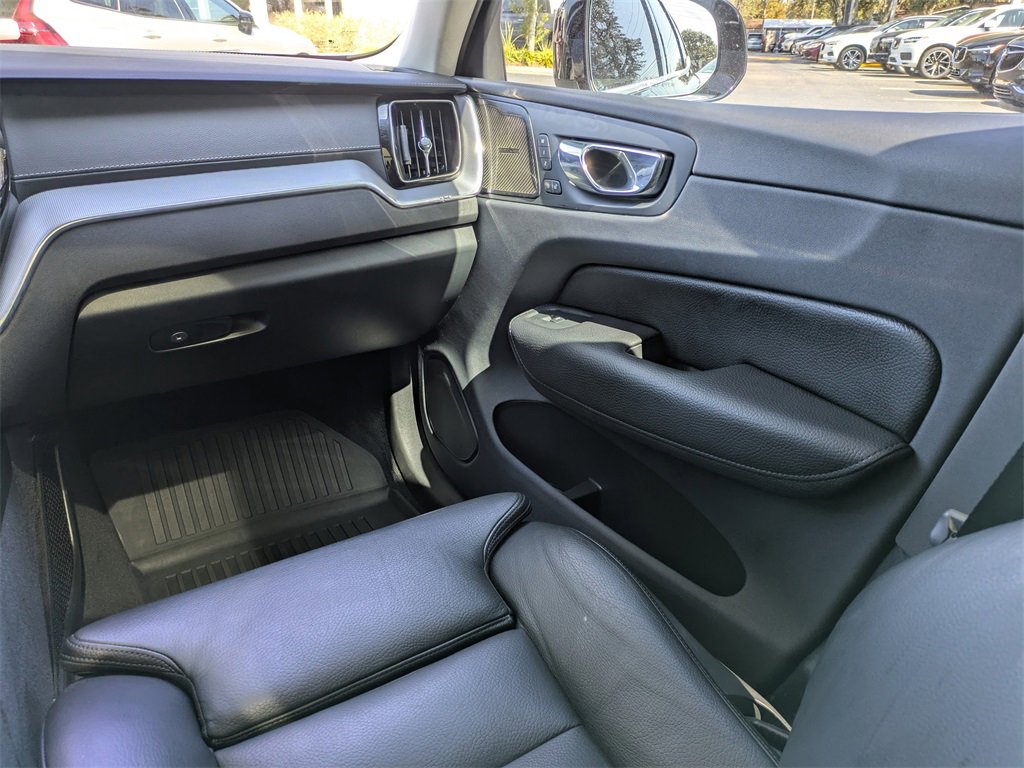 Used 2019 Volvo XC60 T5 Inscription w/ Protection Package Premier image 20