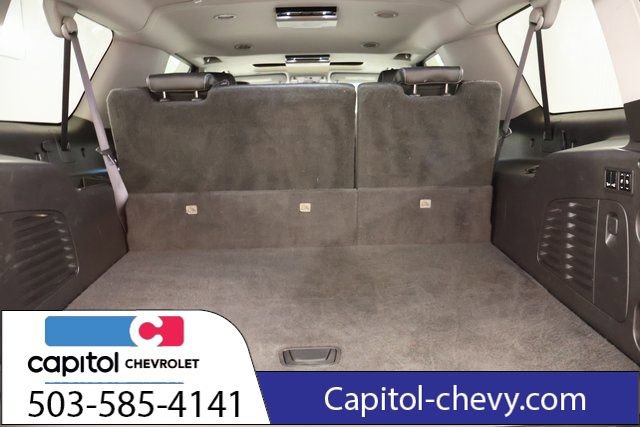 Used 2015 Chevrolet Suburban LTZ image 30