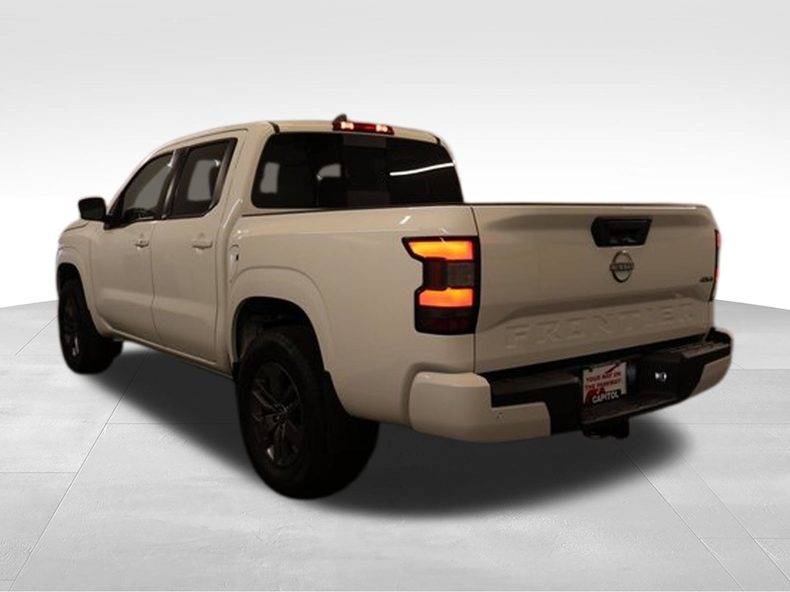 New 2026 Nissan Frontier SV w/ SV Convenience Package AWD/4WD image 4