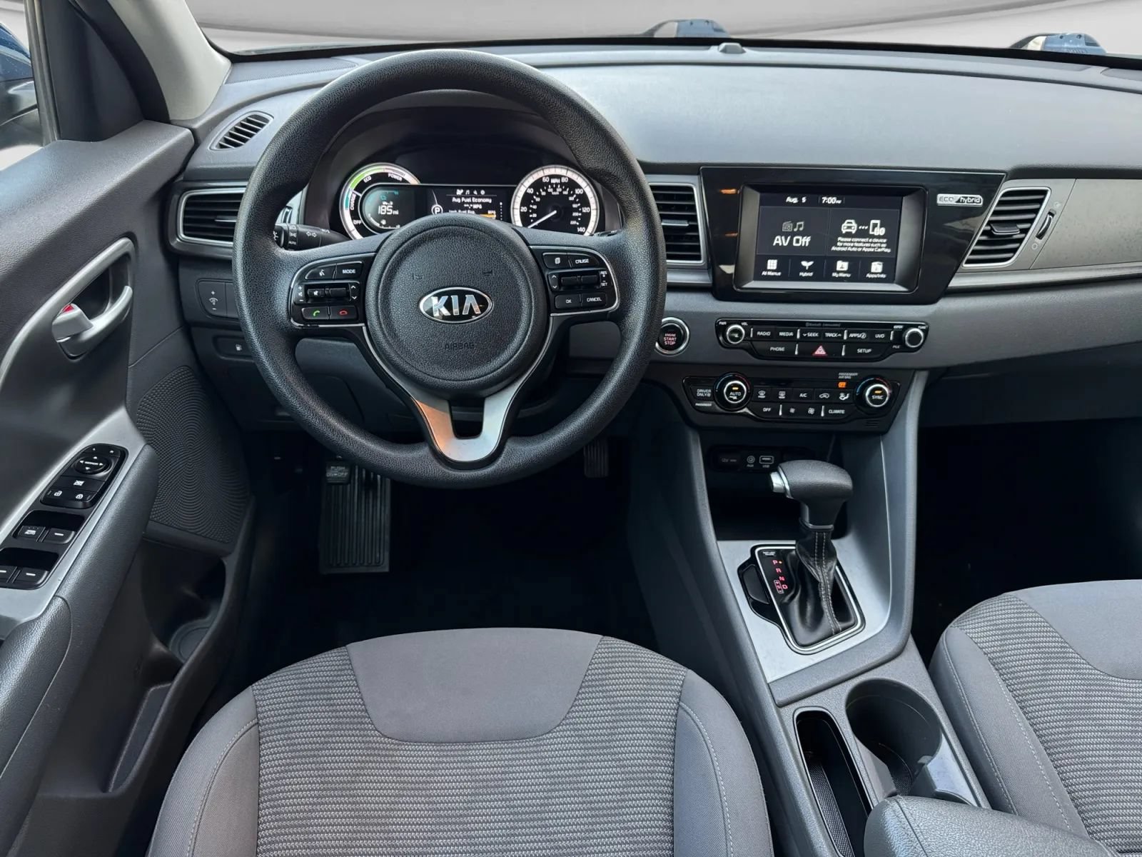 Used 2019 Kia Niro LX FWD image 25