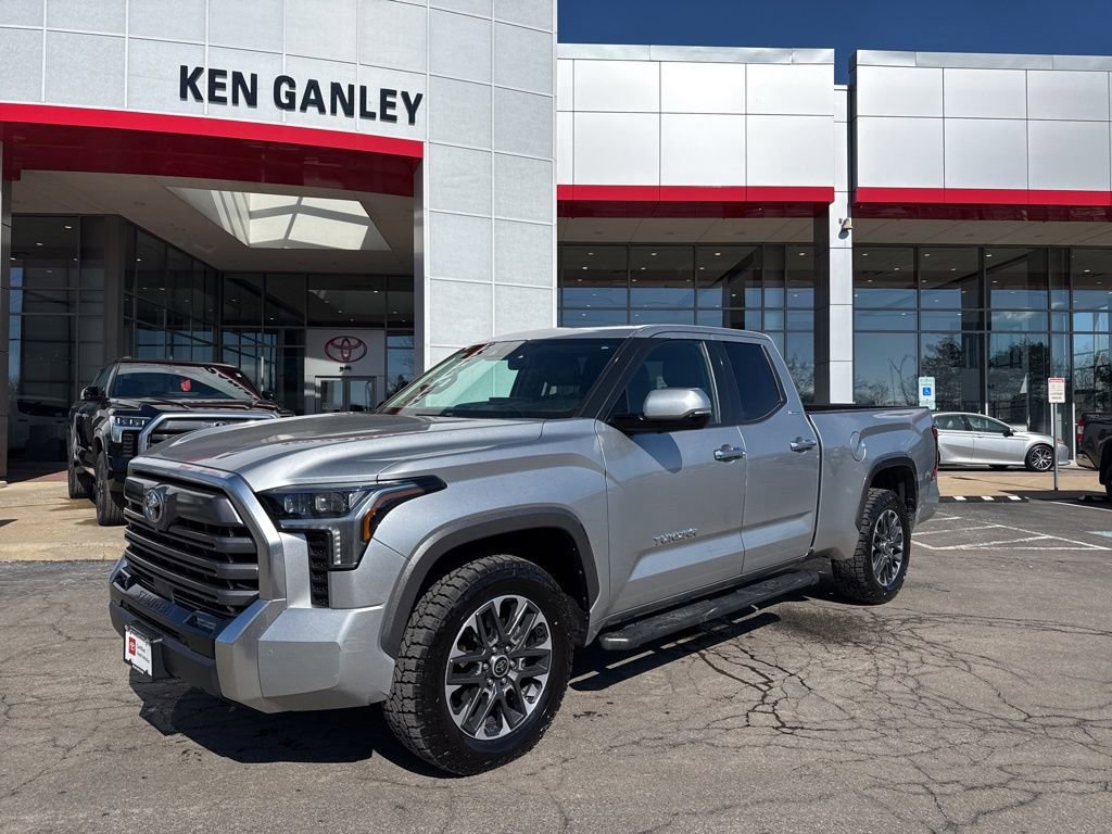 Used 2022 Toyota Tundra Limited image 1
