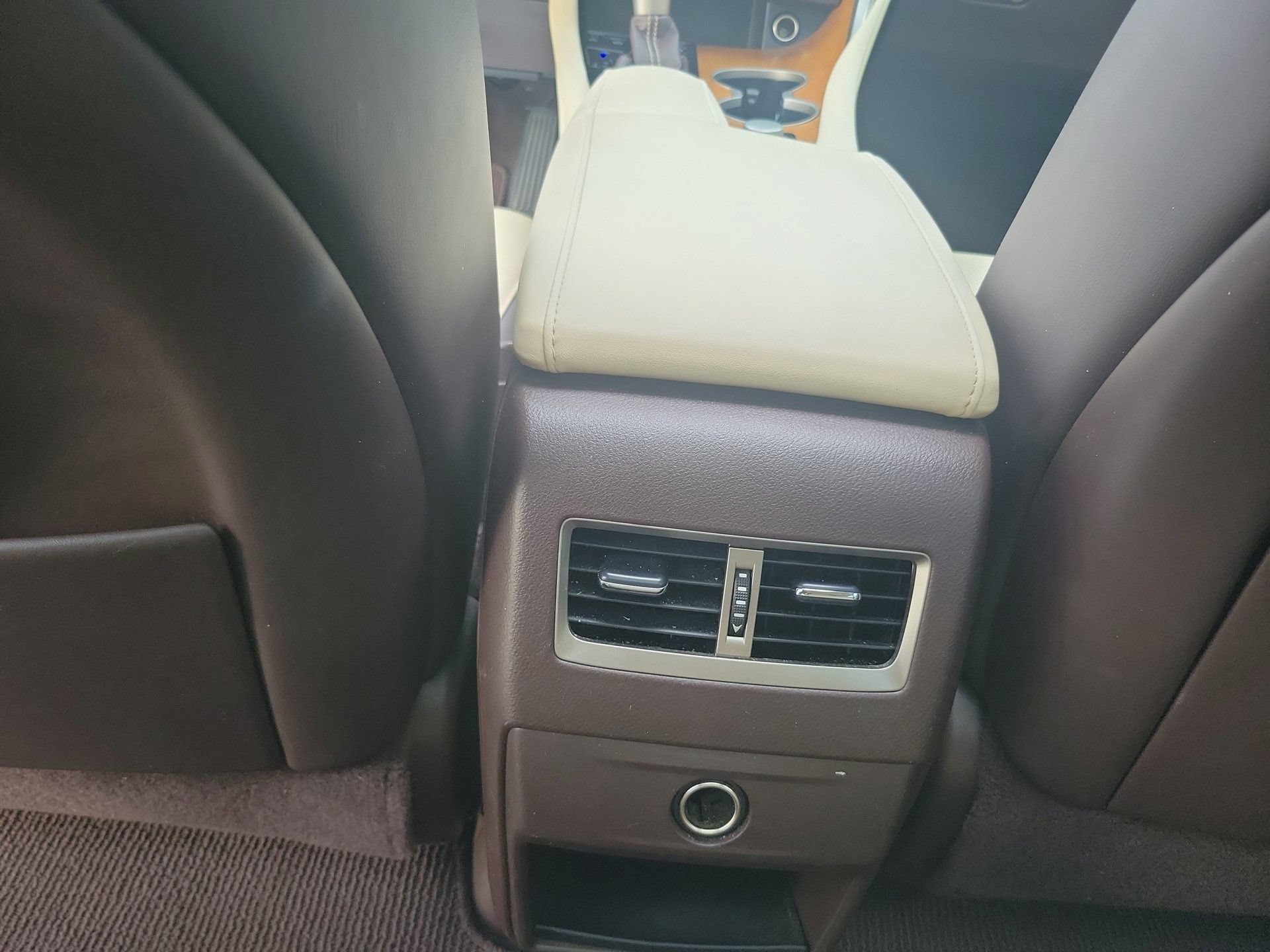 Used 2019 Lexus RX 450h AWD w/ Navigation Package image 23