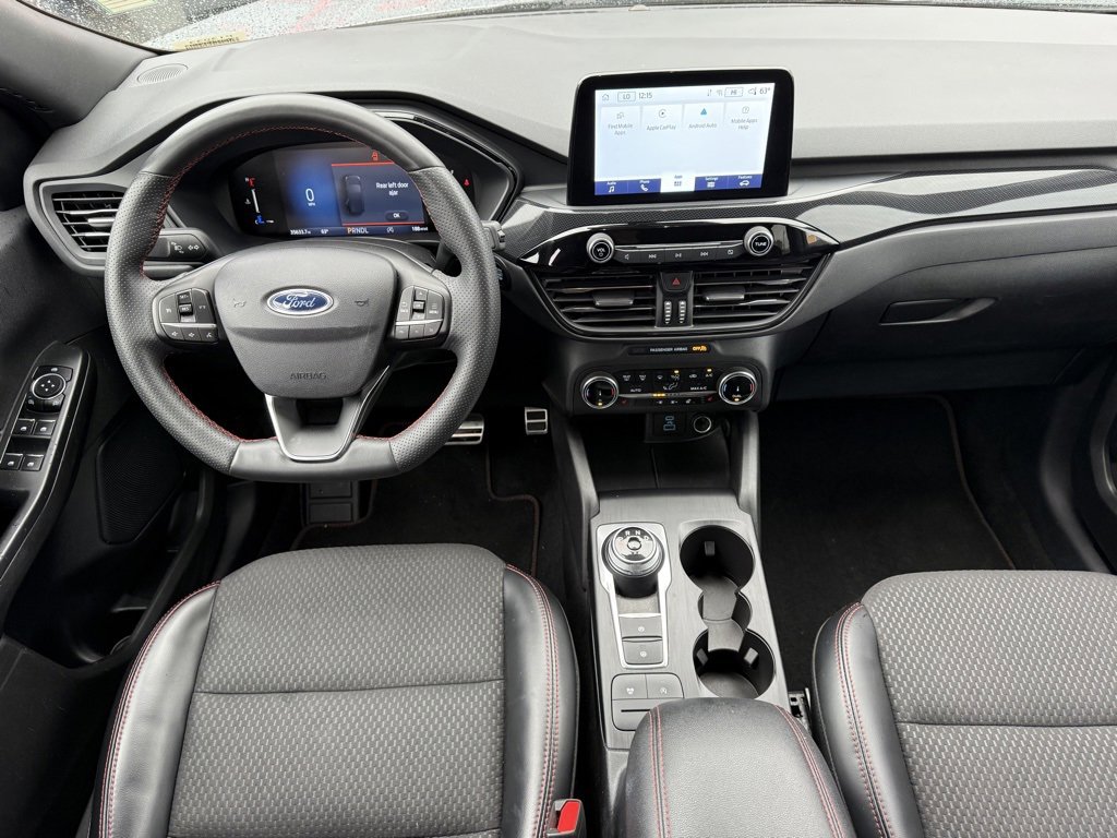 Used 2023 Ford Escape ST-Line image 25