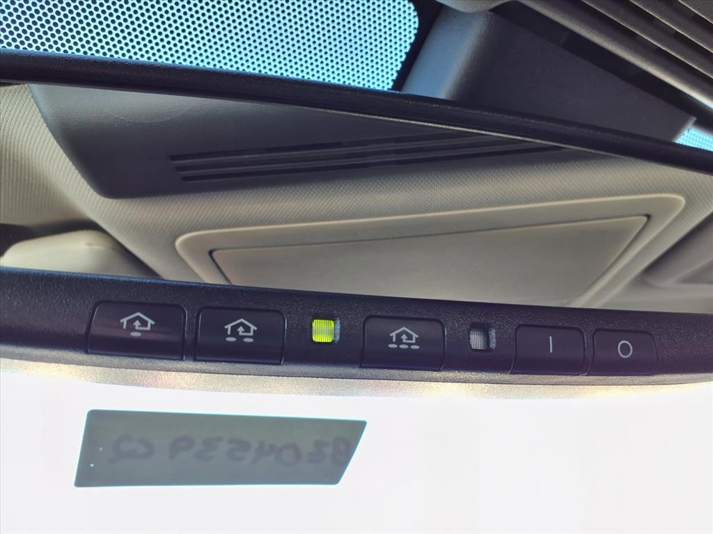 Used 2018 INFINITI Q50 Luxe w/ Cargo Package (L95) image 17