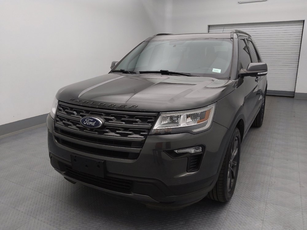 Used 2018 Ford Explorer XLT w/ Equipment Group 202A image 15