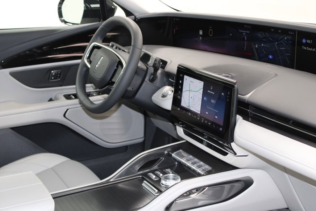 New 2026 Lincoln Nautilus Premier image 30