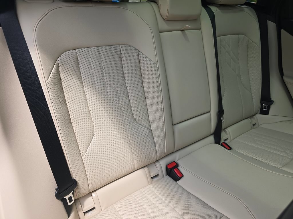 Used 2025 BMW X3 xDrive30i w/ M Sport Package AWD/4WD image 20