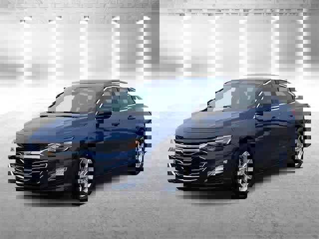 Used 2023 Chevrolet Malibu LS image 4