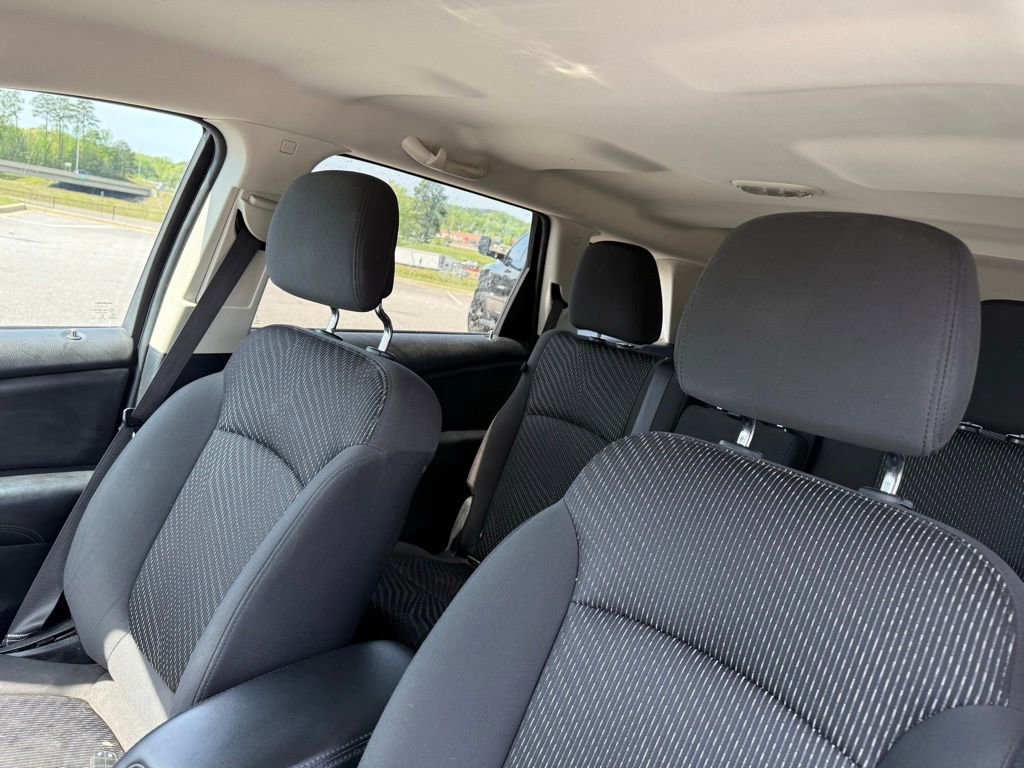 Used 2018 Dodge Journey SE image 23