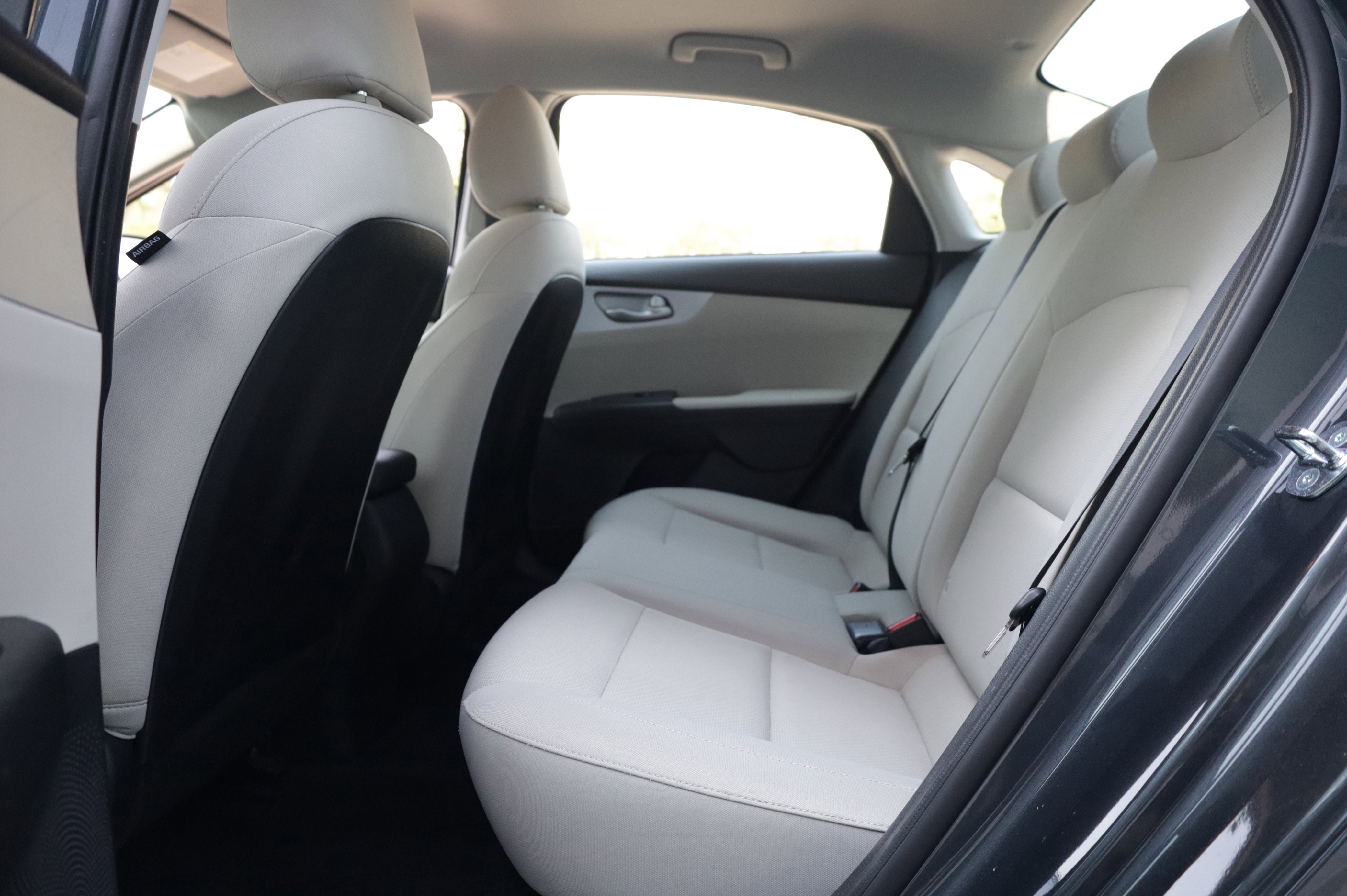 Used 2023 Kia Forte LXS FWD image 12