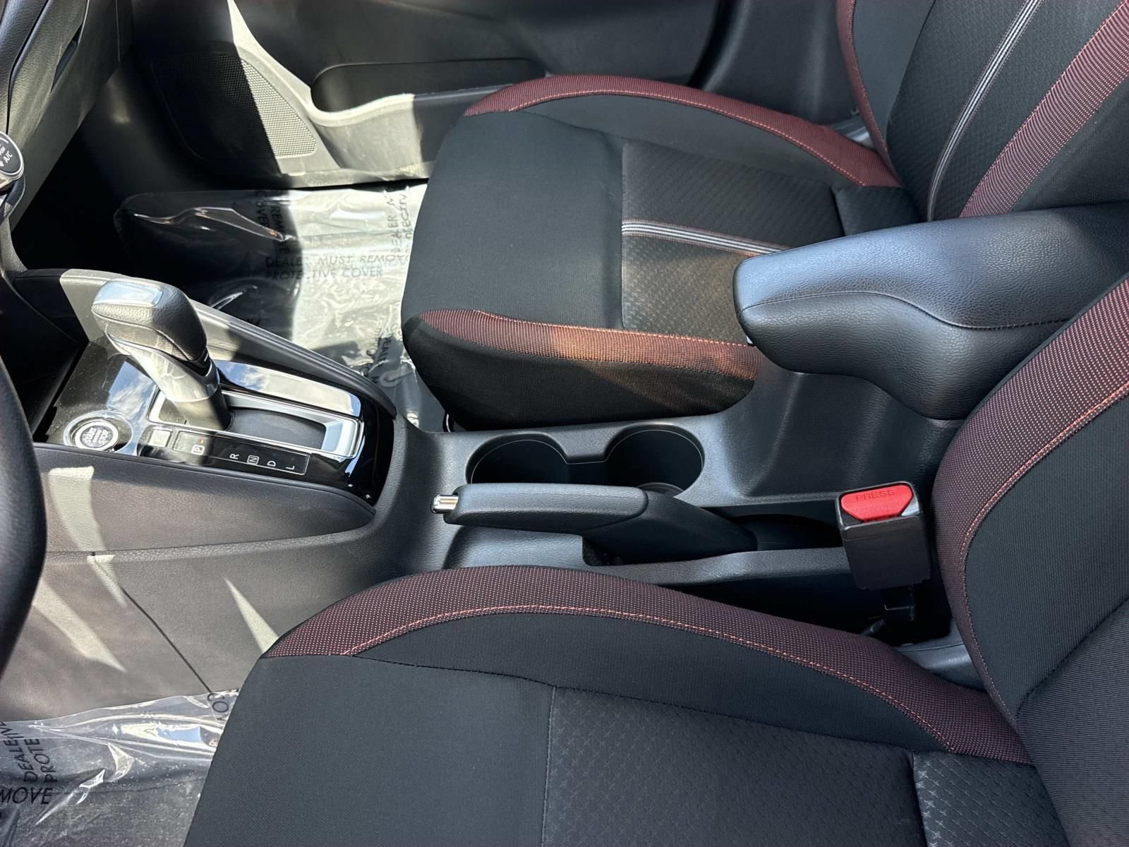 Certified 2025 Nissan Versa SR w/ Trunk Package FWD image 21