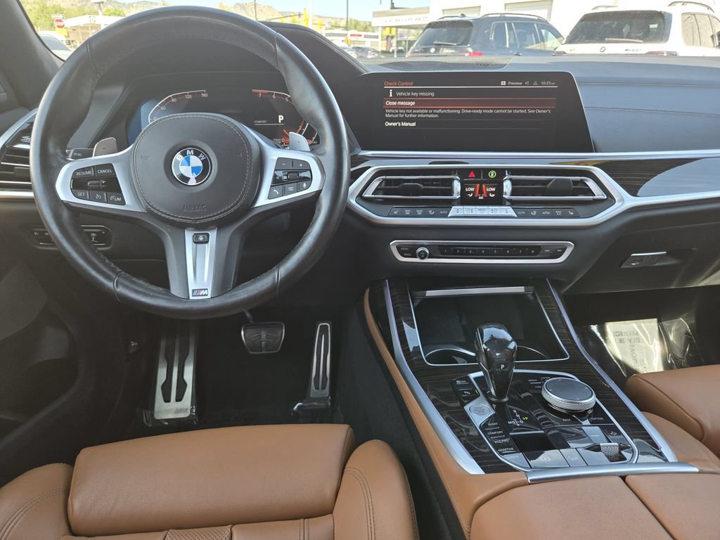 Used 2021 BMW X7 xDrive40i w/ M Sport Package AWD/4WD image 25