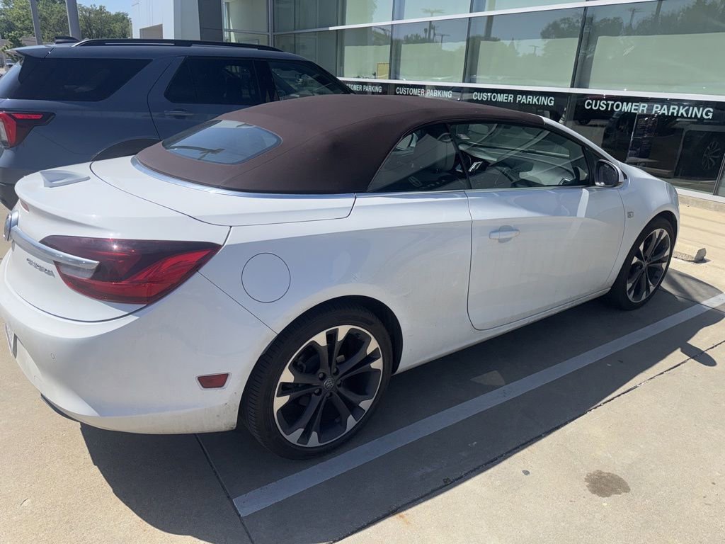 Used 2019 Buick Cascada Premium FWD image 4
