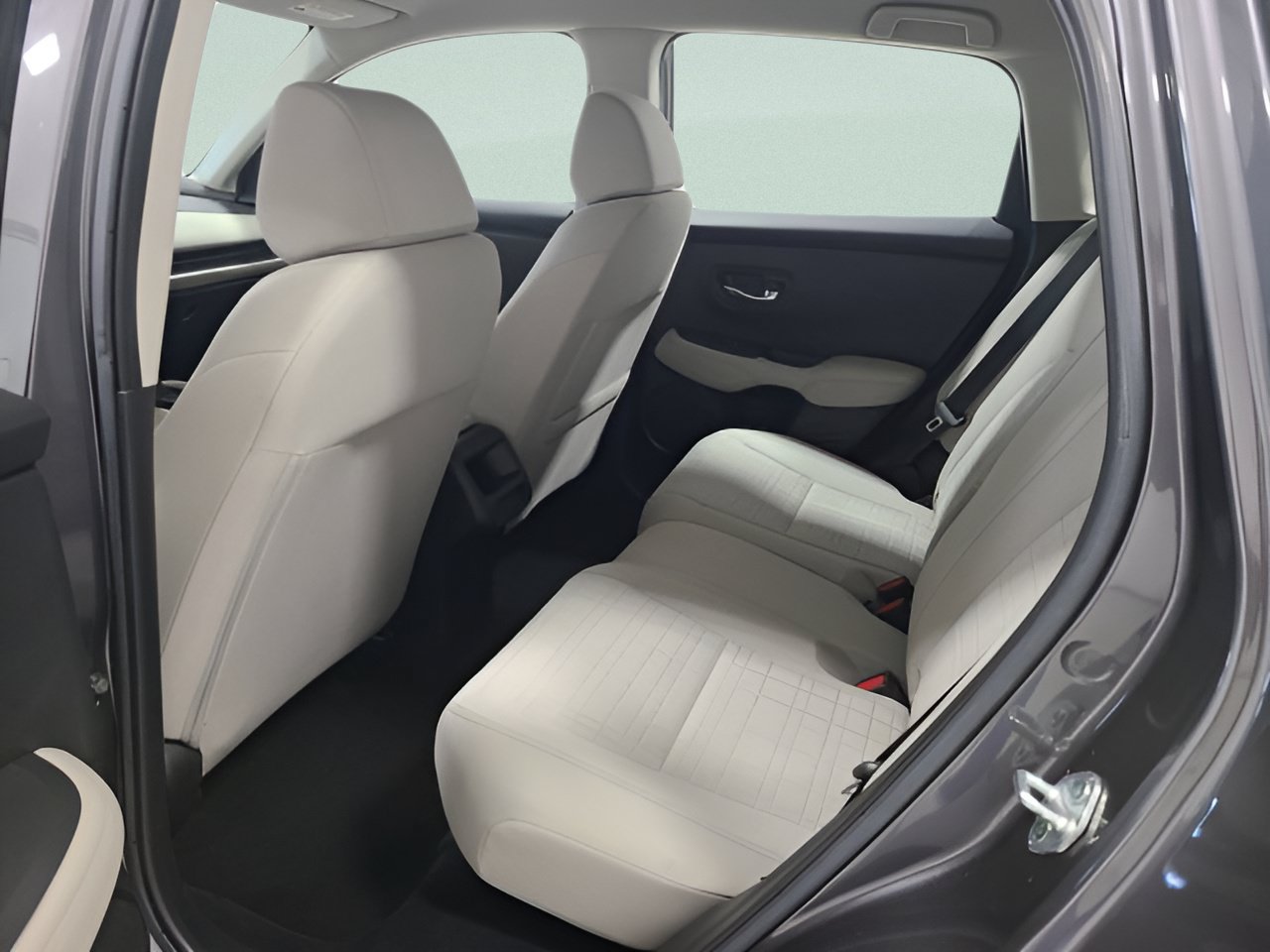 Used 2024 Honda HR-V LX image 15