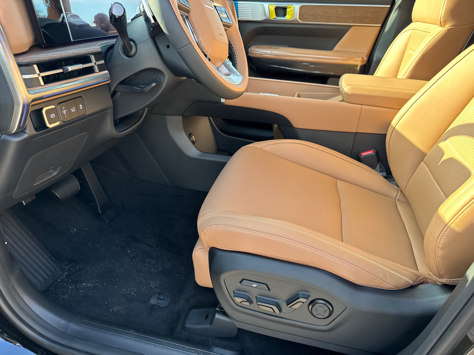 New 2026 Hyundai Santa Fe Calligraphy FWD image 10