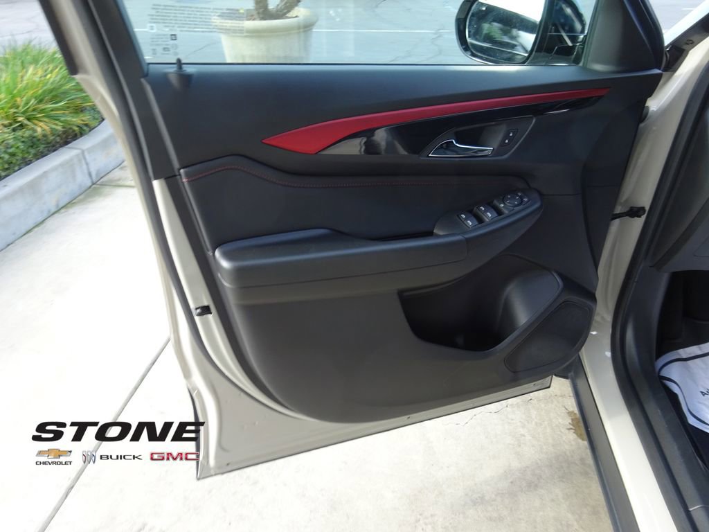 Used 2026 Chevrolet TrailBlazer RS w/ Driver Confidence Package image 24