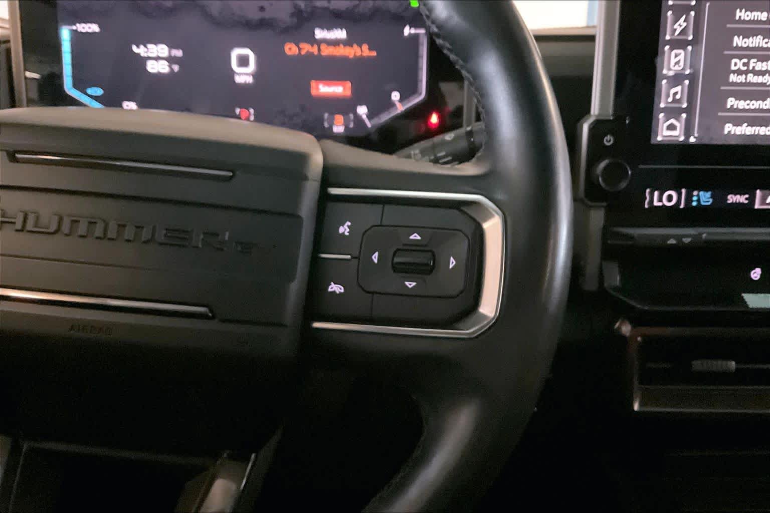 Used 2024 GMC Hummer EV 3X AWD/4WD image 23