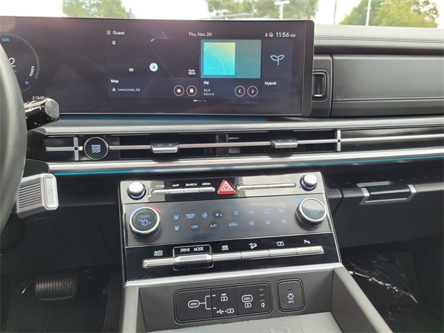 Used 2025 Hyundai Santa Fe Limited image 11