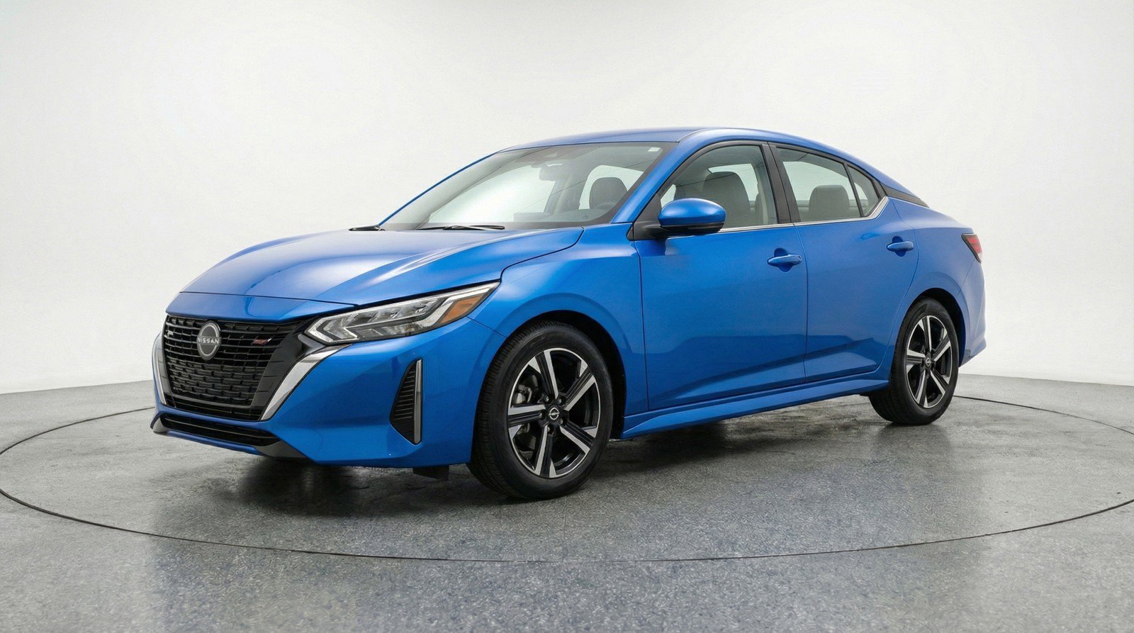 Used 2025 Nissan Sentra SV FWD image 3