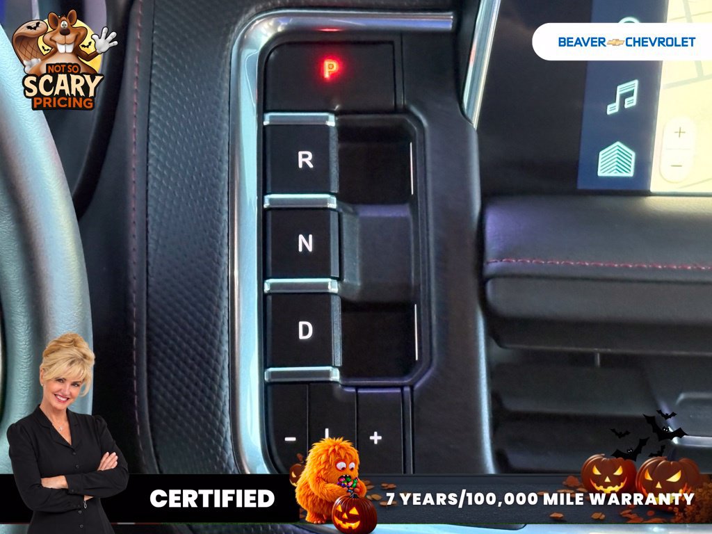 Used 2024 Chevrolet Suburban RST w/ Luxury Package AWD/4WD image 20