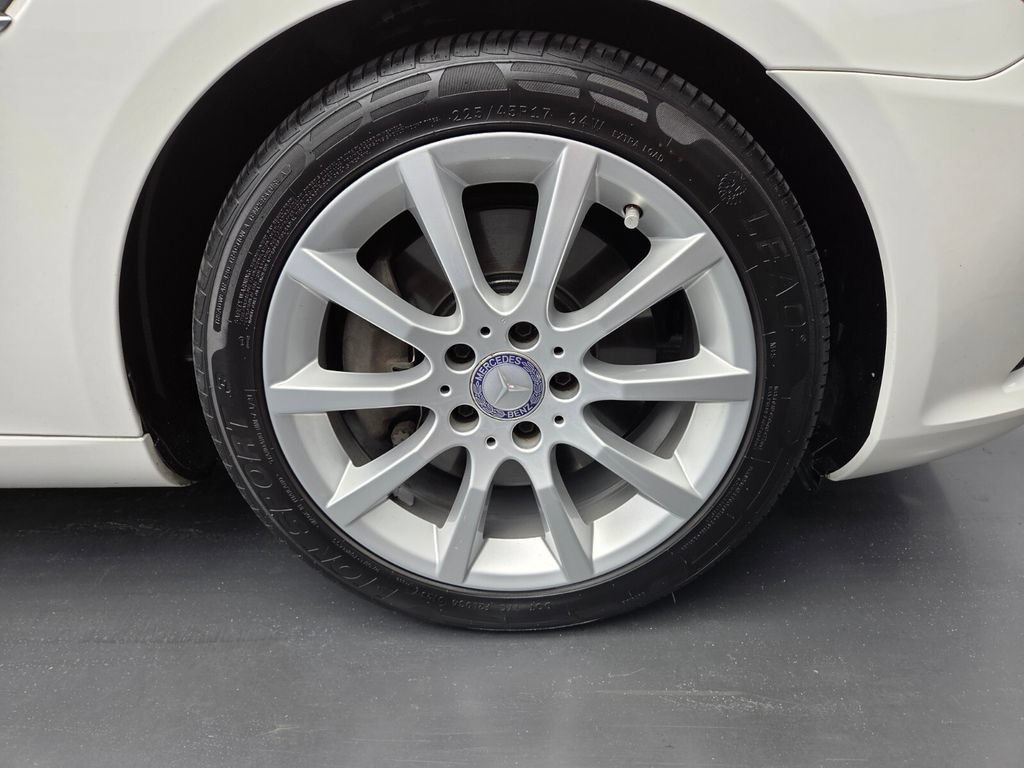 Used 2016 Mercedes-Benz SLK 300 image 14