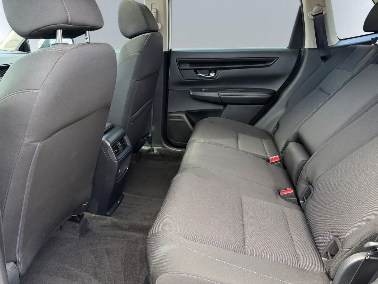 Used 2025 Honda CR-V EX image 18