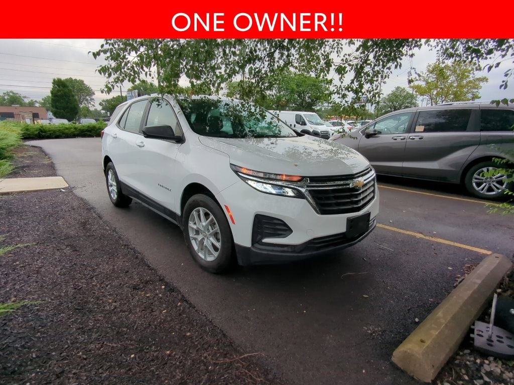 Used 2023 Chevrolet Equinox LS FWD image 3