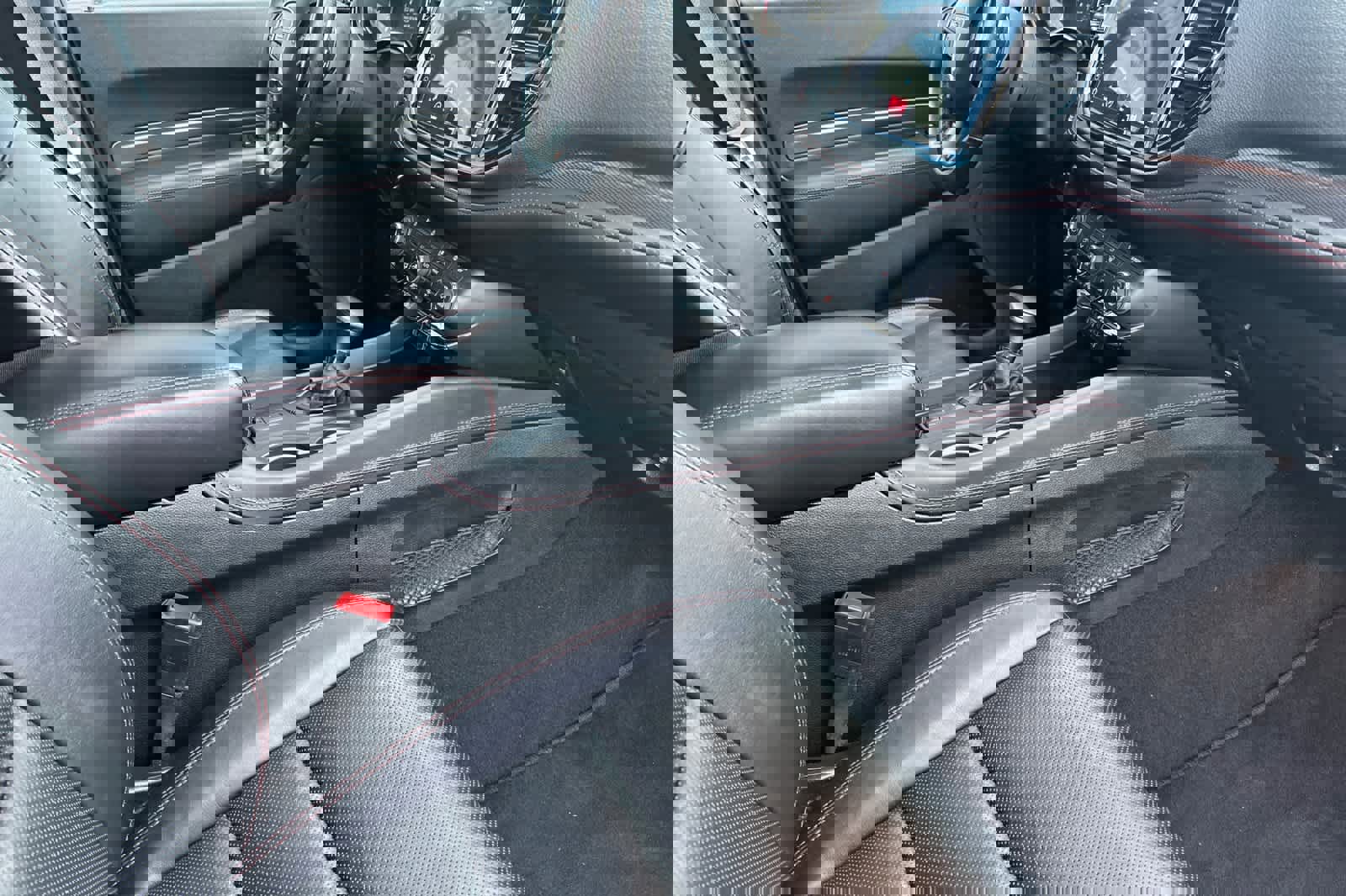 Used 2025 Dodge Durango R/T image 17