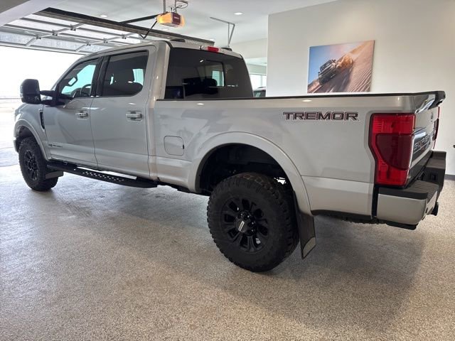 Used 2022 Ford F250 Lariat w/ Tremor Off-Road Package image 3