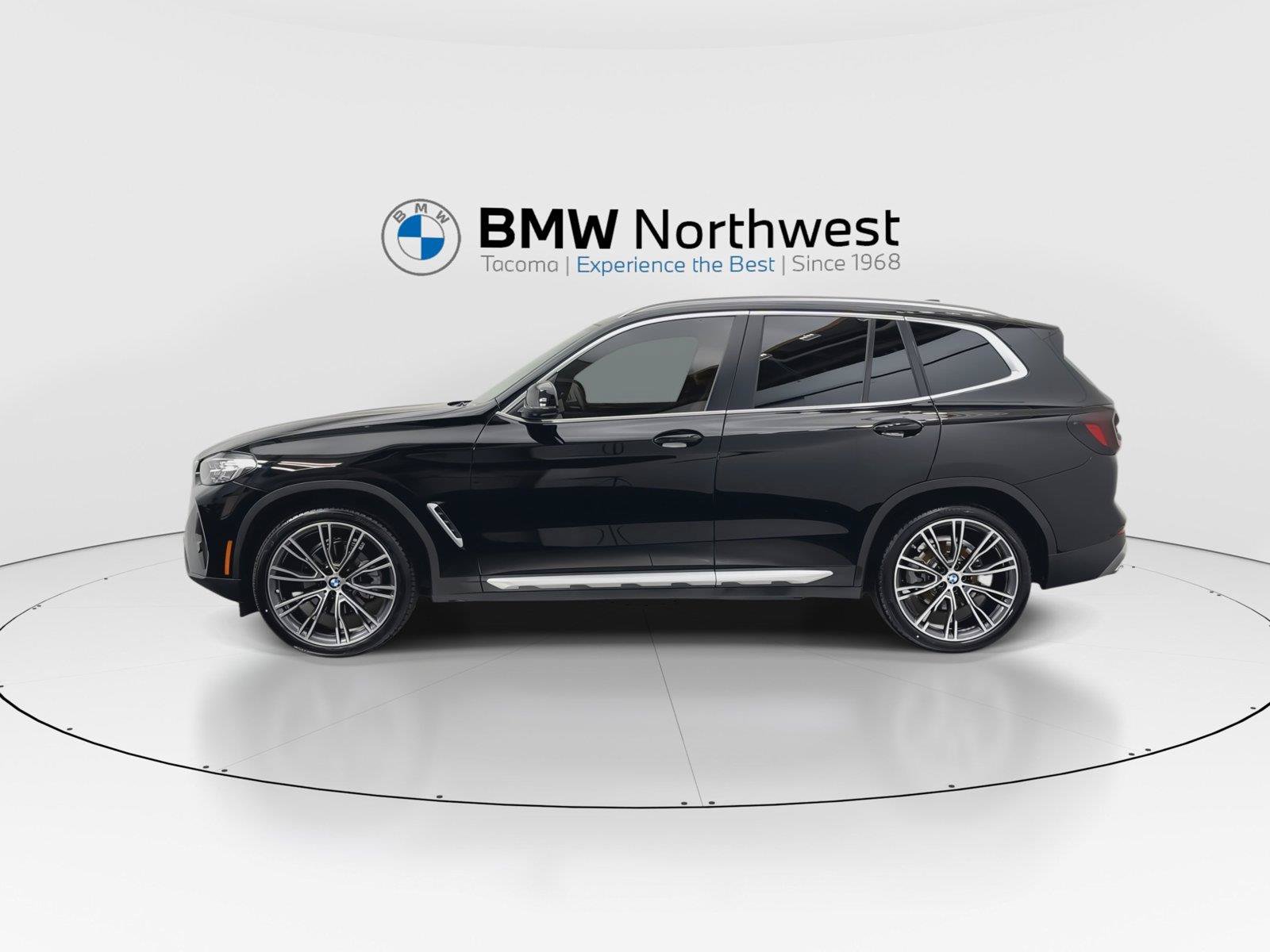 Used 2023 BMW X3 xDrive30i w/ Premium Package AWD/4WD image 11