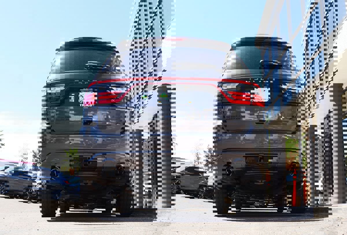 Used 2018 Dodge Durango R/T w/ Technology Group image 12