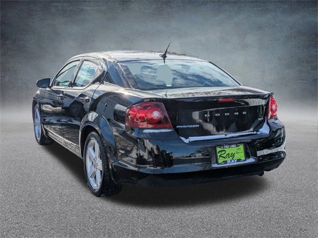 Used 2013 Dodge Avenger SXT image 6