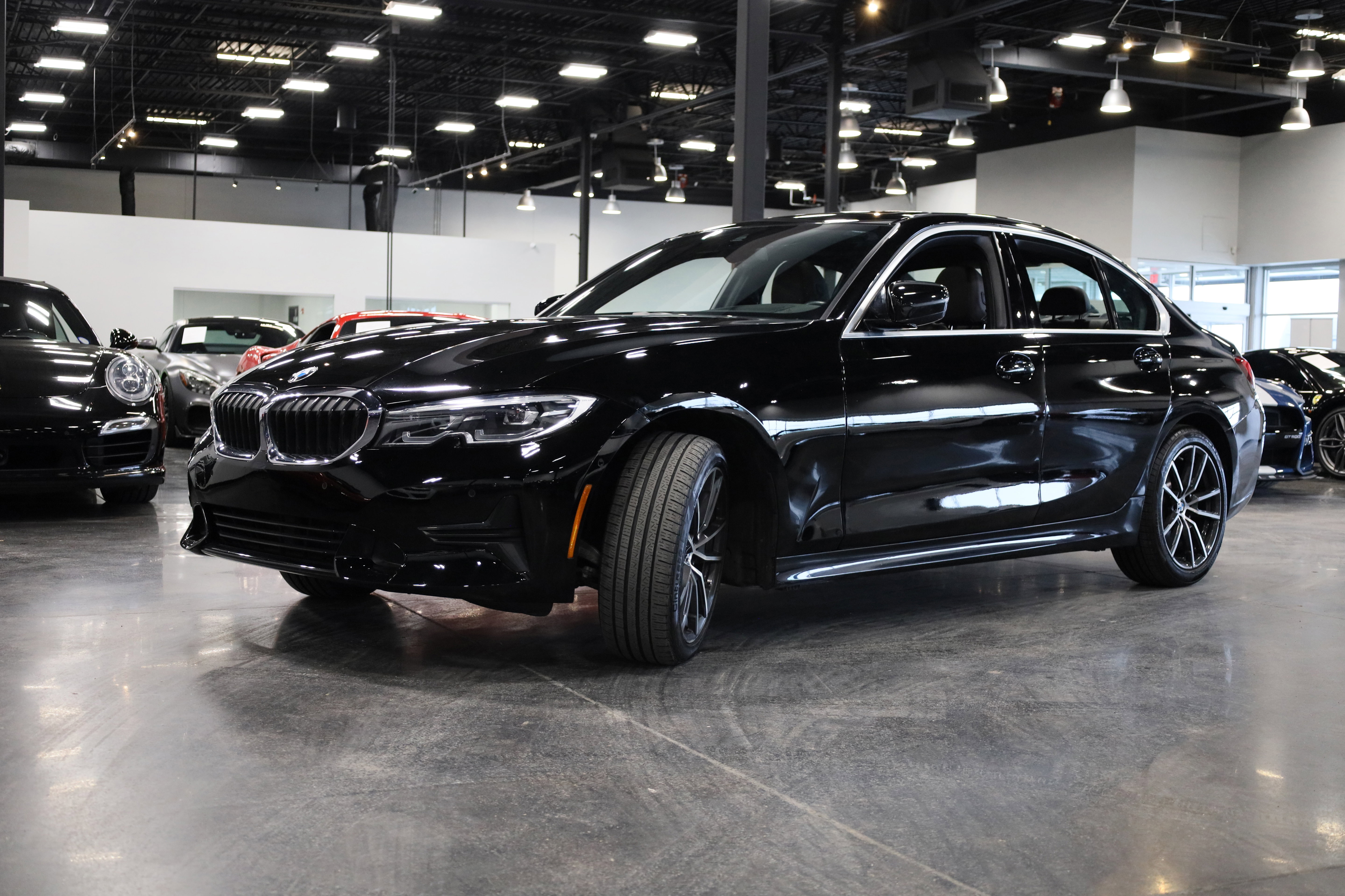 Used 2020 BMW 330i xDrive Sedan w/ Premium Package image 3