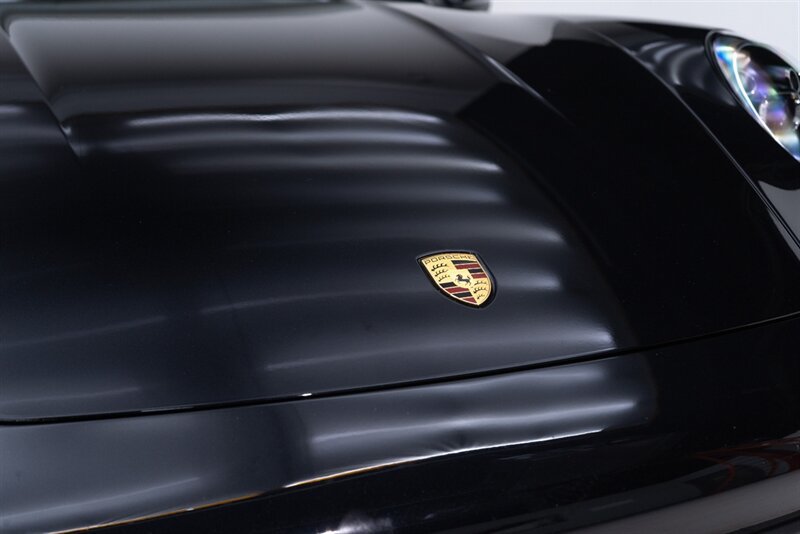 Used 2024 Porsche 911 Carrera RWD image 22