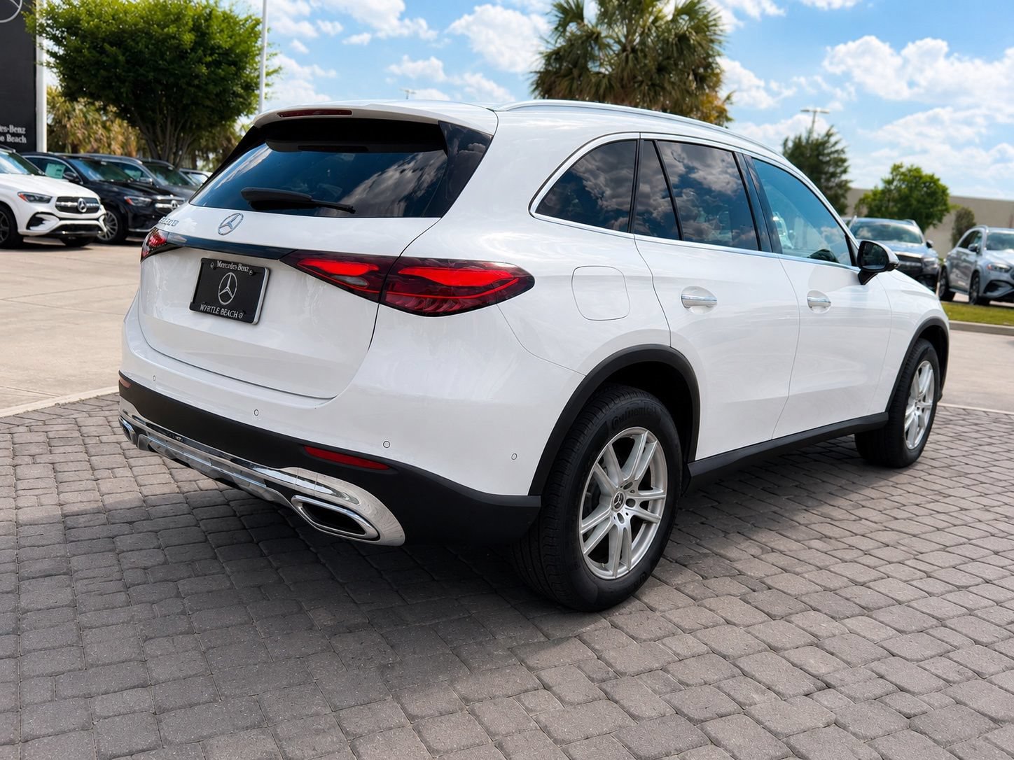 Certified 2025 Mercedes-Benz GLC 300 image 9