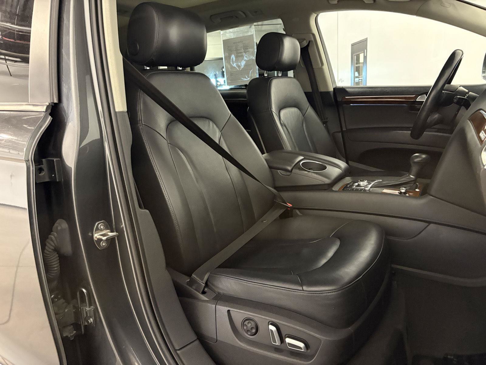 Used 2015 Audi Q7 TDI Premium Plus AWD/4WD image 41