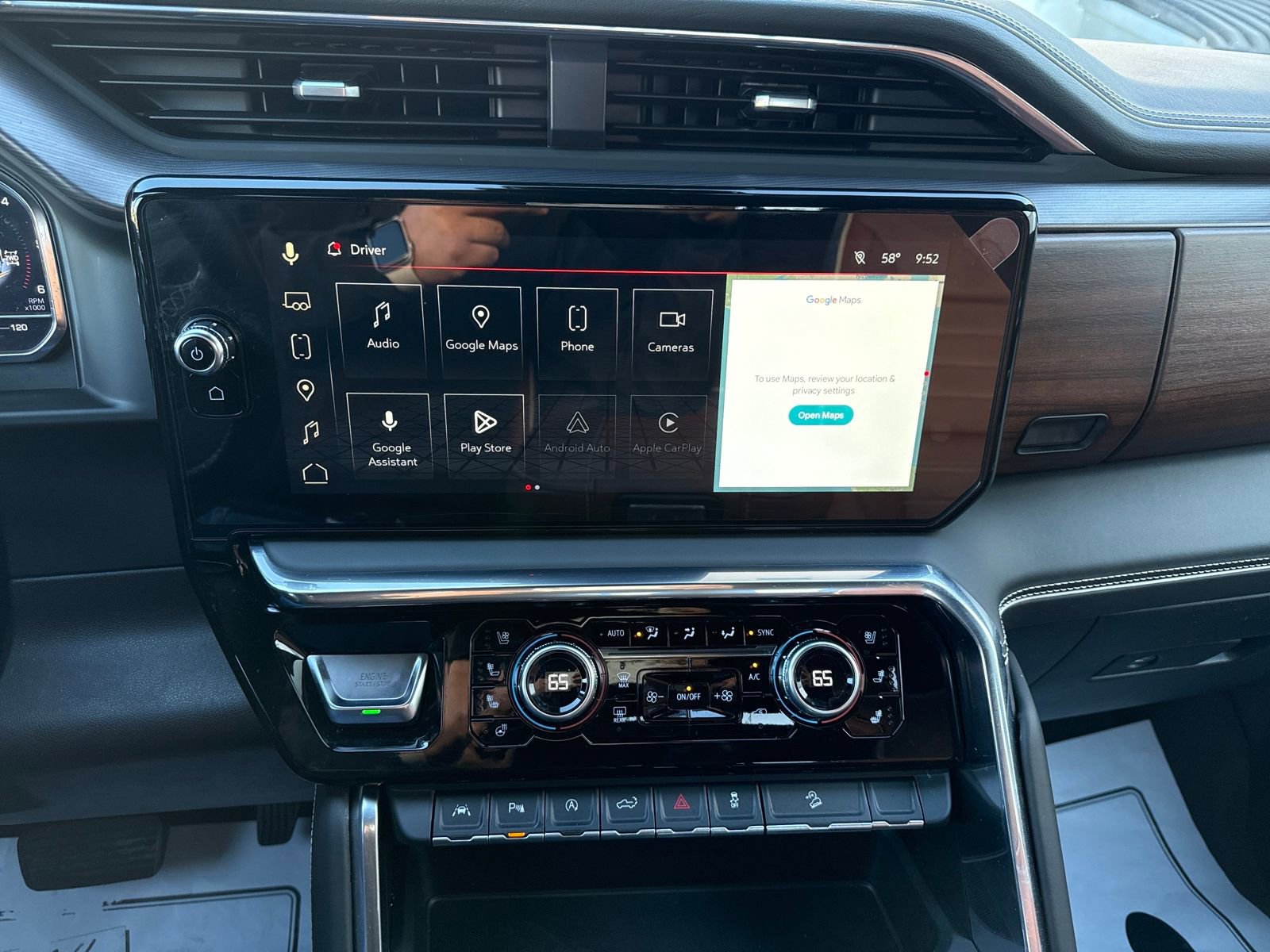 Used 2025 GMC Sierra 1500 Denali Ultimate image 18