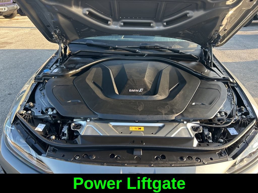 Used 2025 BMW i4 xDrive40i AWD/4WD image 19