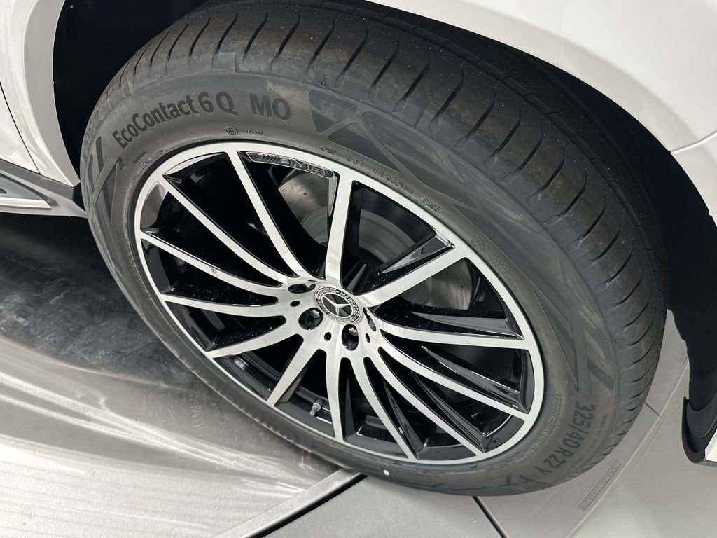 New 2026 Mercedes-Benz GLS 580 4MATIC image 24