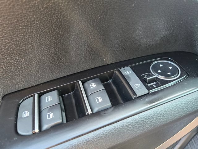 Used 2023 Kia Soul S FWD image 34